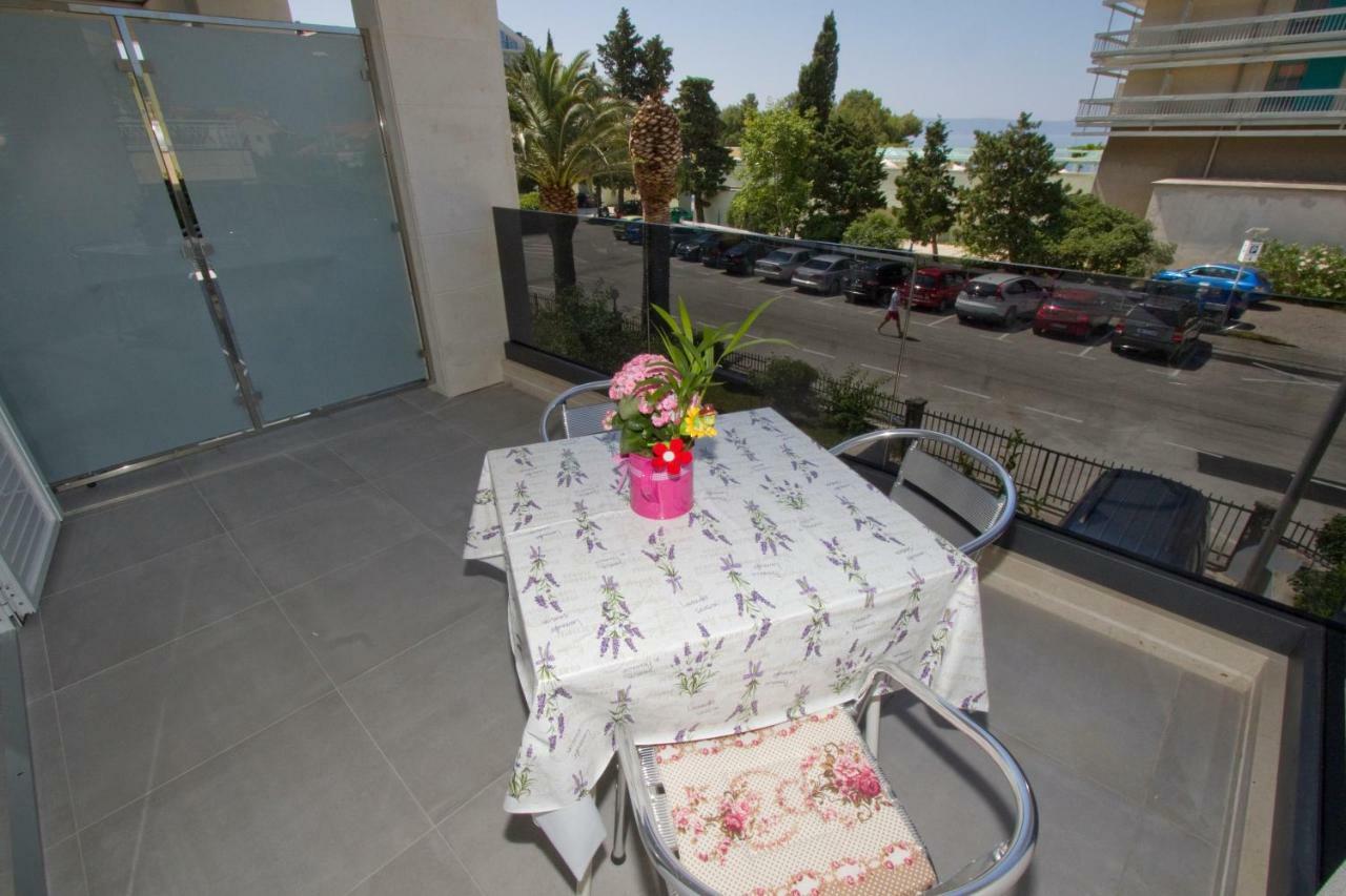 Apartmani Marija Cizmic Makarska Exterior photo